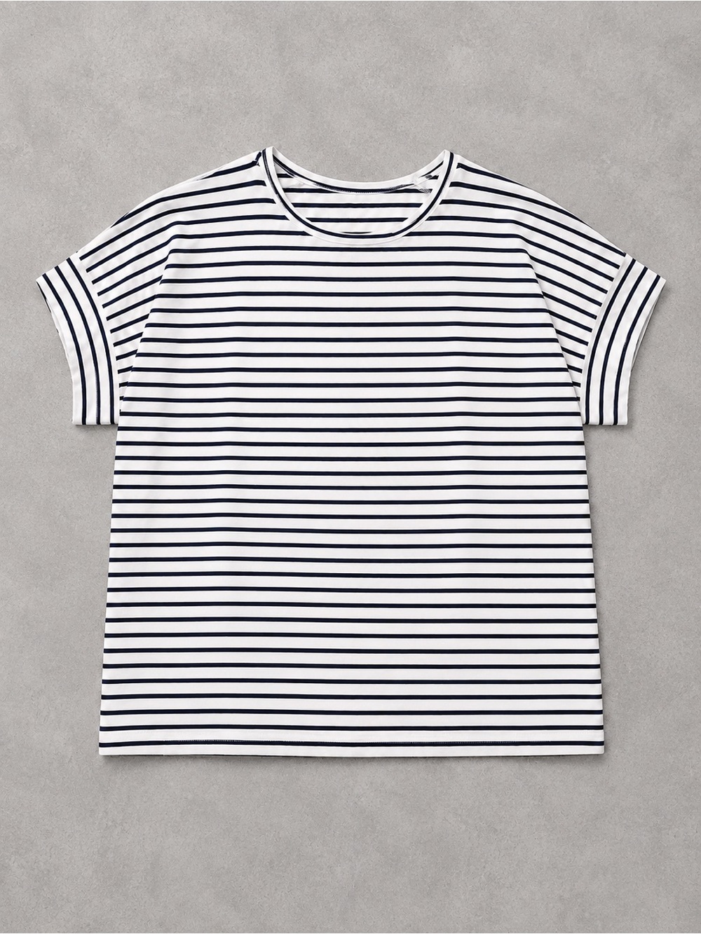 NWT - LilyCoco Womens Short Batwing Sleeve Striped Shirt Crew Neck - Size Small